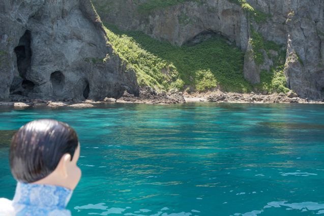 水中展望船 ニューしゃこたん号で積丹ブルーの海へ_e0369736_14221156.jpg