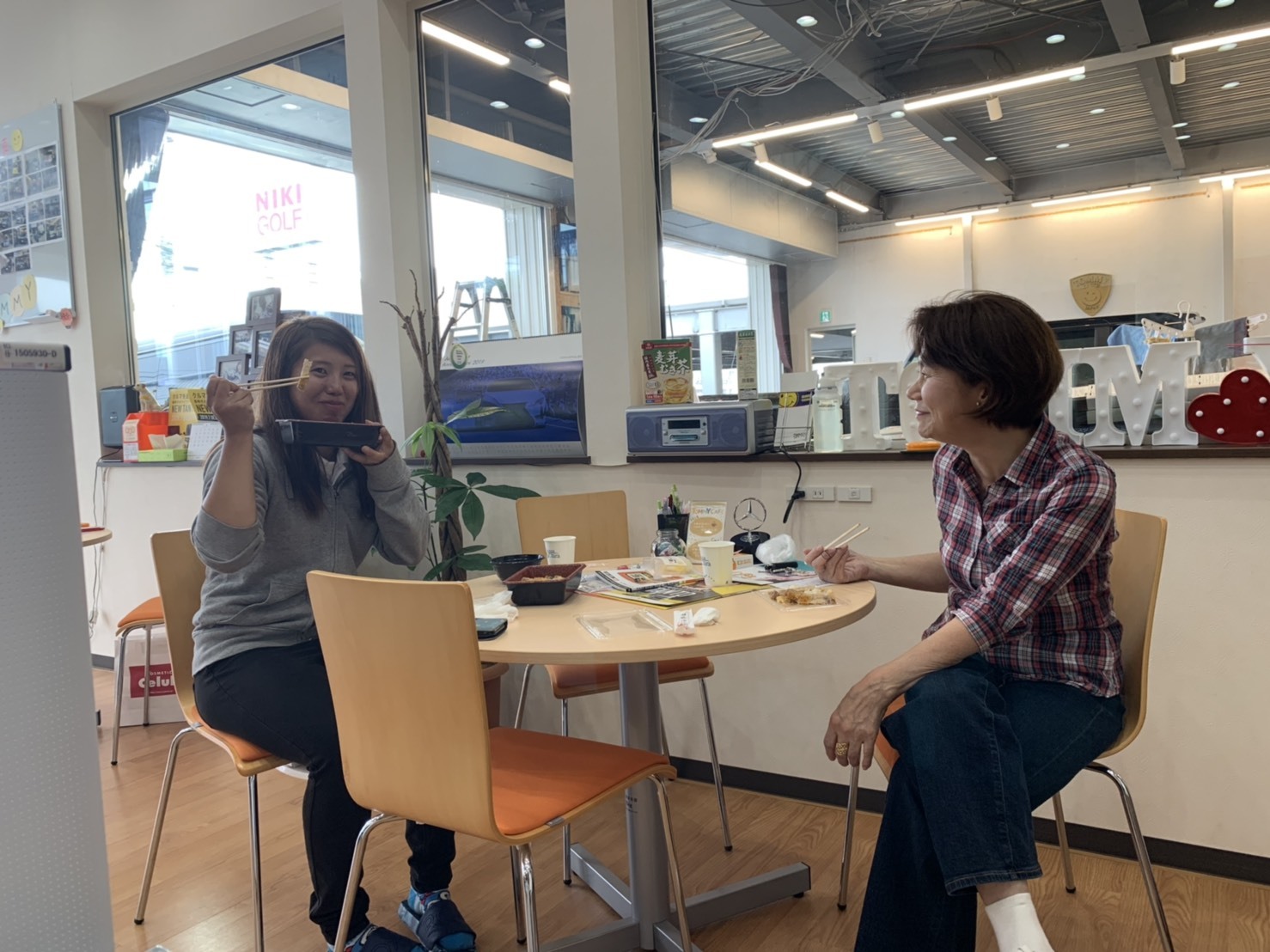 7月23日(火)本店ブログ♪ タントカスタムX ありますよおおお ランクル ハマー アルファード♪ _b0127002_19074275.jpg