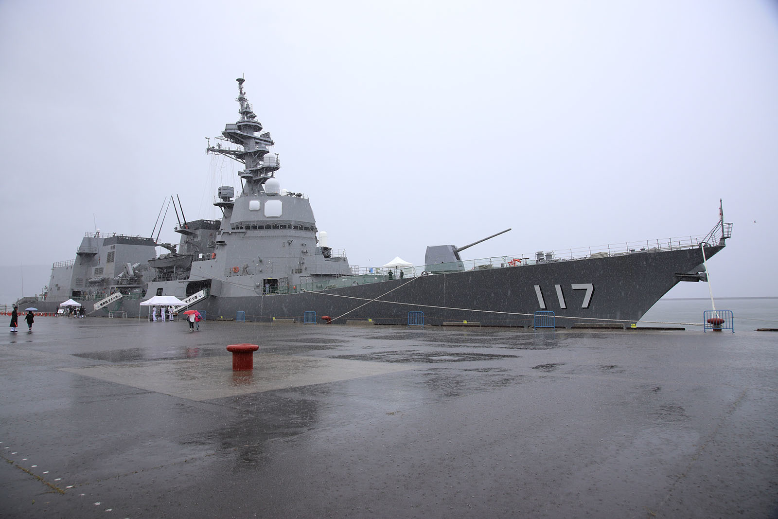 JMSDF DDH-184「かが」 in 小樽港 02_b0315809_21191301.jpg