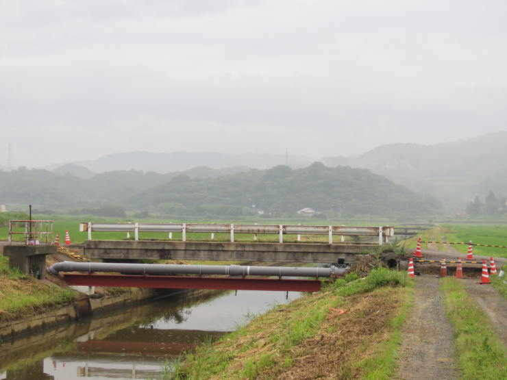 f0214649_04384891.jpg