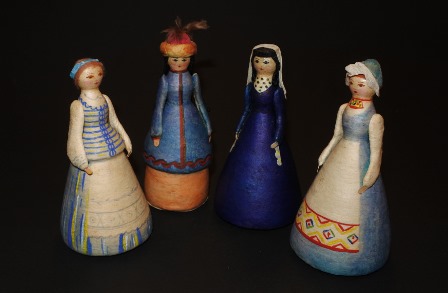 ソ連の張り子の民族衣装人形 : Der Liebling ～蚤の市フリークの