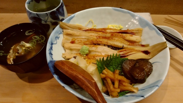 狼さんの散歩道～上野でふわふわ穴子丼～_f0009833_11160453.jpg