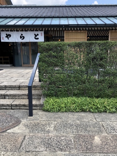お気に入りのカフェ_a0197730_21190799.jpeg