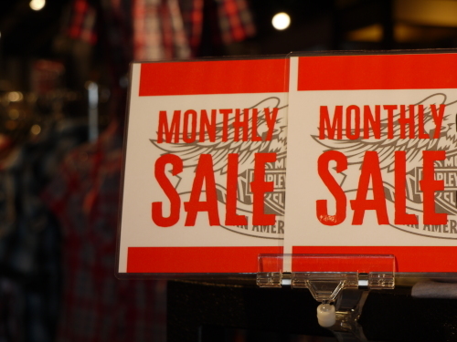 【MONTHLY SALE 開催中】ラストは半袖シャツ総集編!!_b0317459_14092000.jpg