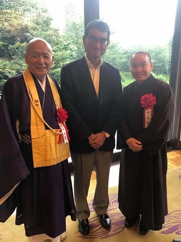 ディック タムチーさん おめでとう!_b0224770_20590617.jpg