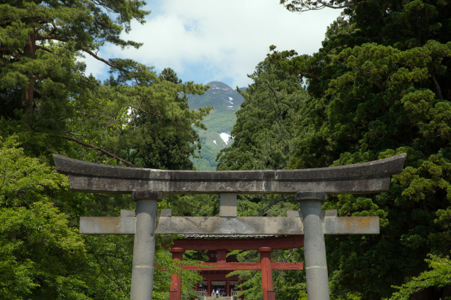 素朴で荘厳、岩木山神社_e0369736_14241911.jpg