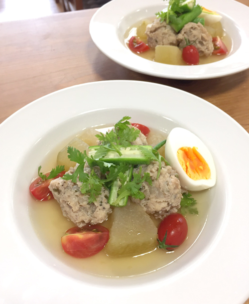 今週のメニュー/ランチはエスニック対決！【コウブンパルフェ】は7/28(日)まで！_a0017350_06331117.jpg
