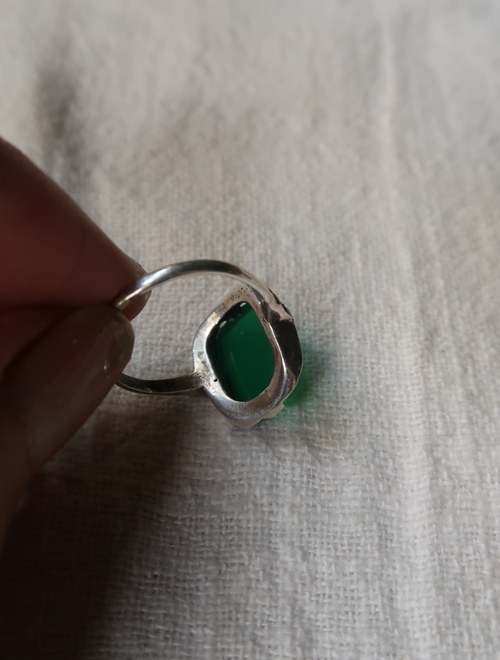 Green Agate 緑瑪瑙のシルバー・リング : 満月アンティーク