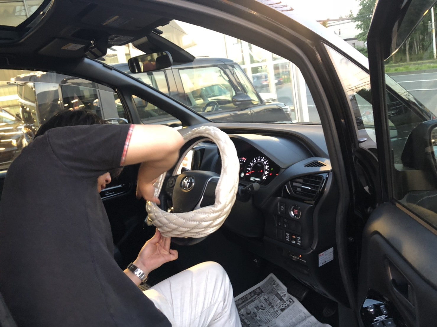 7月27日(土)★ベンツS550 H様&VOXY N様納車!!アドリア N様&ハマーH2 I様ご成約✨ランクル ハマー ハイエース_b0127002_21003117.jpg