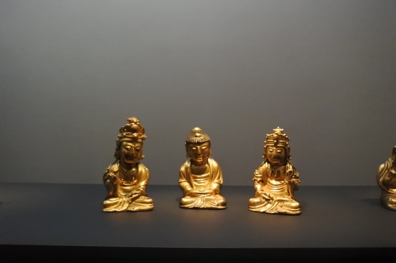 楽天市場】弥勒菩薩半跏思惟像（アート・美術品・骨董品・民芸品