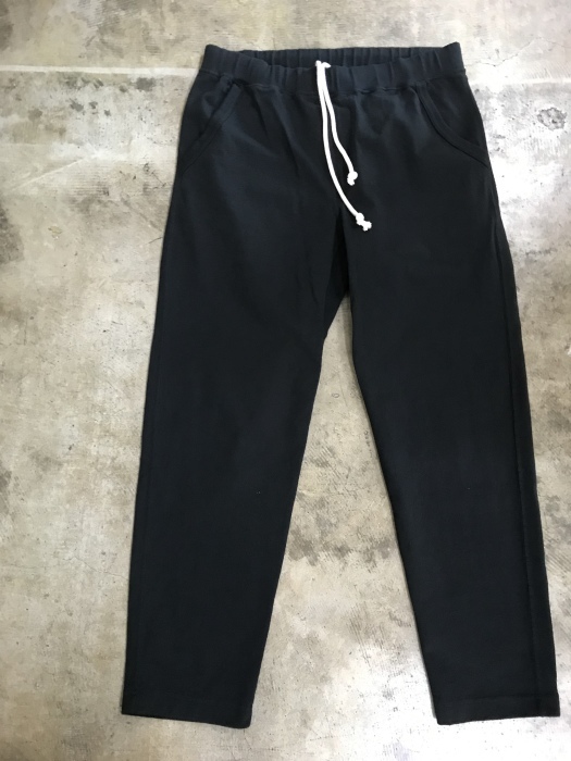 今時期に重宝するSWEAT PANTS です。。。(^^♪_d0152280_12585111.jpeg