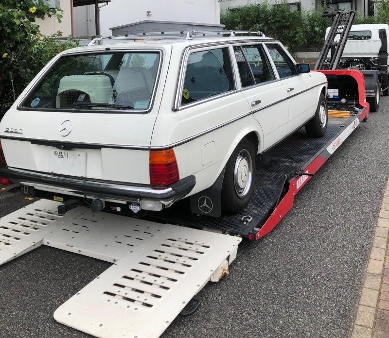 Cloudy day  /  あれやこれやの1日・・・・・・・・・・・・_b0195093_08360456.jpg