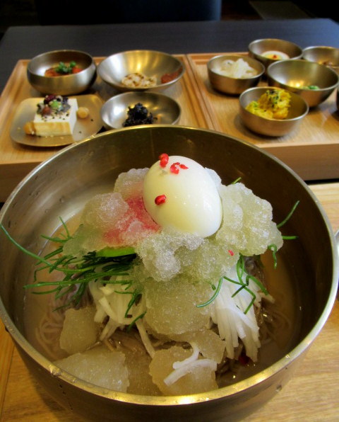 f0236260_23351856.jpg