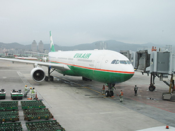 松山空港散策(出国後)@台湾でごはん2019冬_c0152767_09560143.jpg