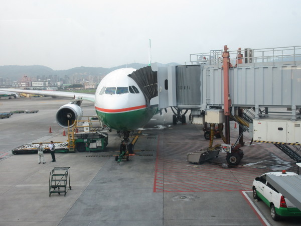 EVA Air 松山→羽田の機内食_c0152767_10343264.jpg