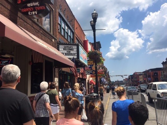Nashville カントリーなアメリカから Nashville カントリーなアメリカから