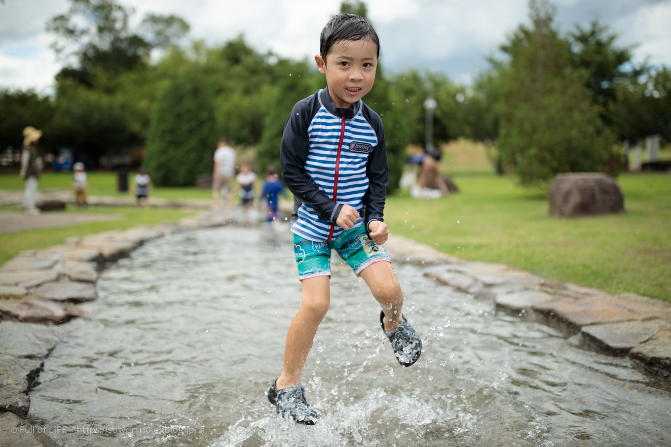 令和元年夏休み ちびっ子兄弟の水遊び!!「福岡堰さくら公園」_c0369219_14163063.jpg
