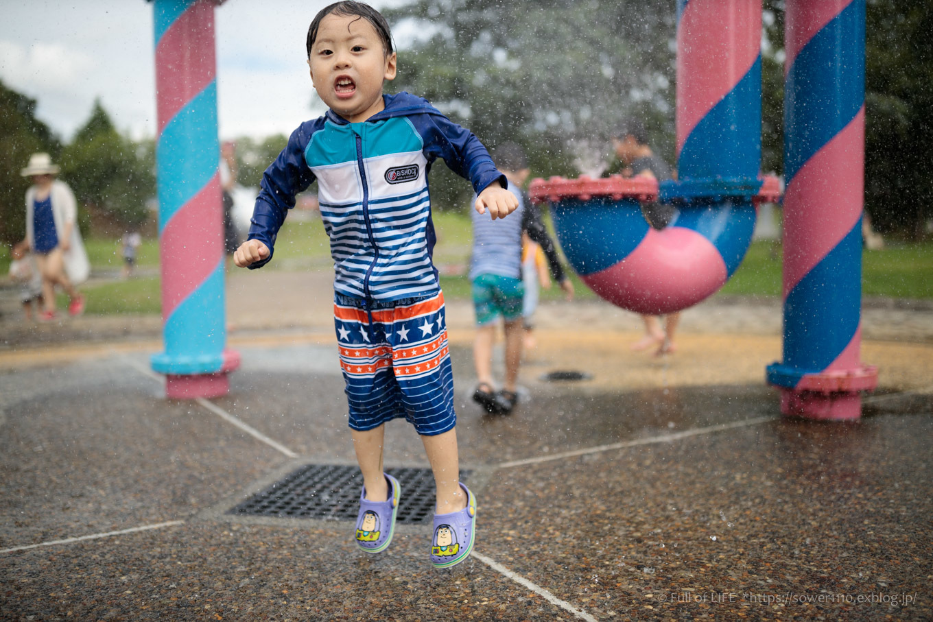 令和元年夏休み ちびっ子兄弟の水遊び!!「福岡堰さくら公園」_c0369219_14382038.jpg
