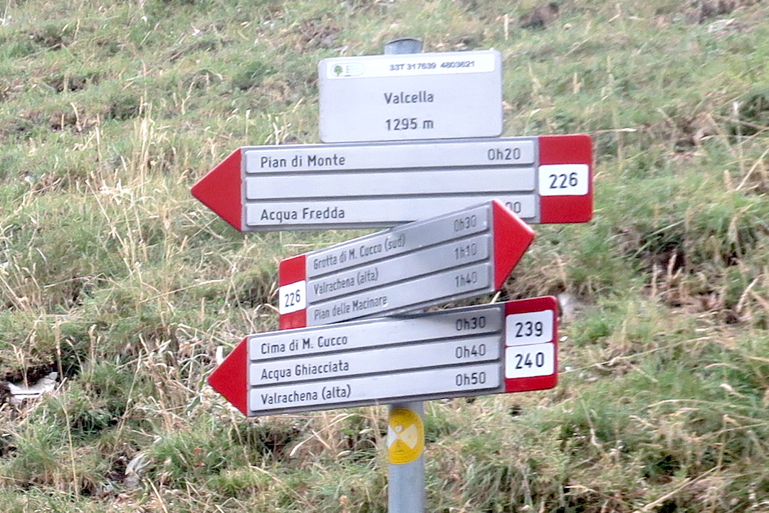 f0234936_1637282.jpg