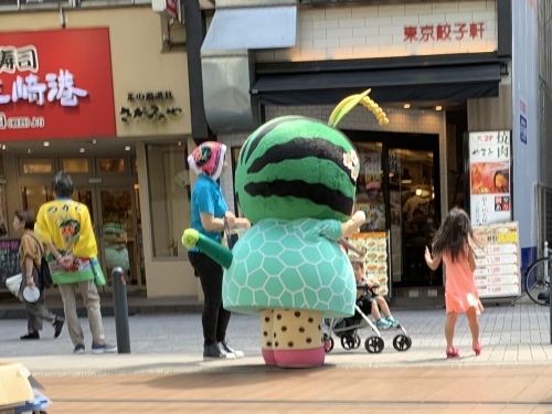 b0330040_00472450.jpeg