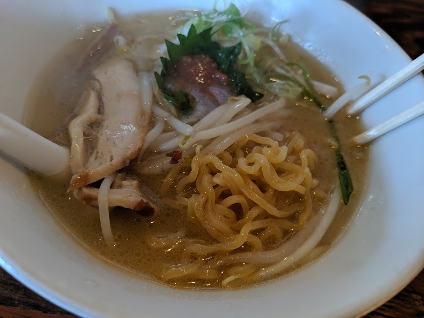 泰我さんで、うめしおラーメン（千歳市朝日町：2019年109杯目） _f0397261_09360408.jpg