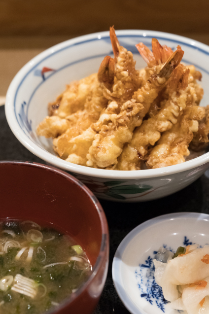 青森で海老天丼 ” 天ぷら 堤 ”_e0369736_21080182.jpg