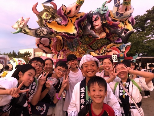 黒石ねぷたまつり 黒石市立追子野木小学校 輝け おこのきっず 黒石ねぷたまつり 黒石市立追子野木小学校 輝け おこのきっず