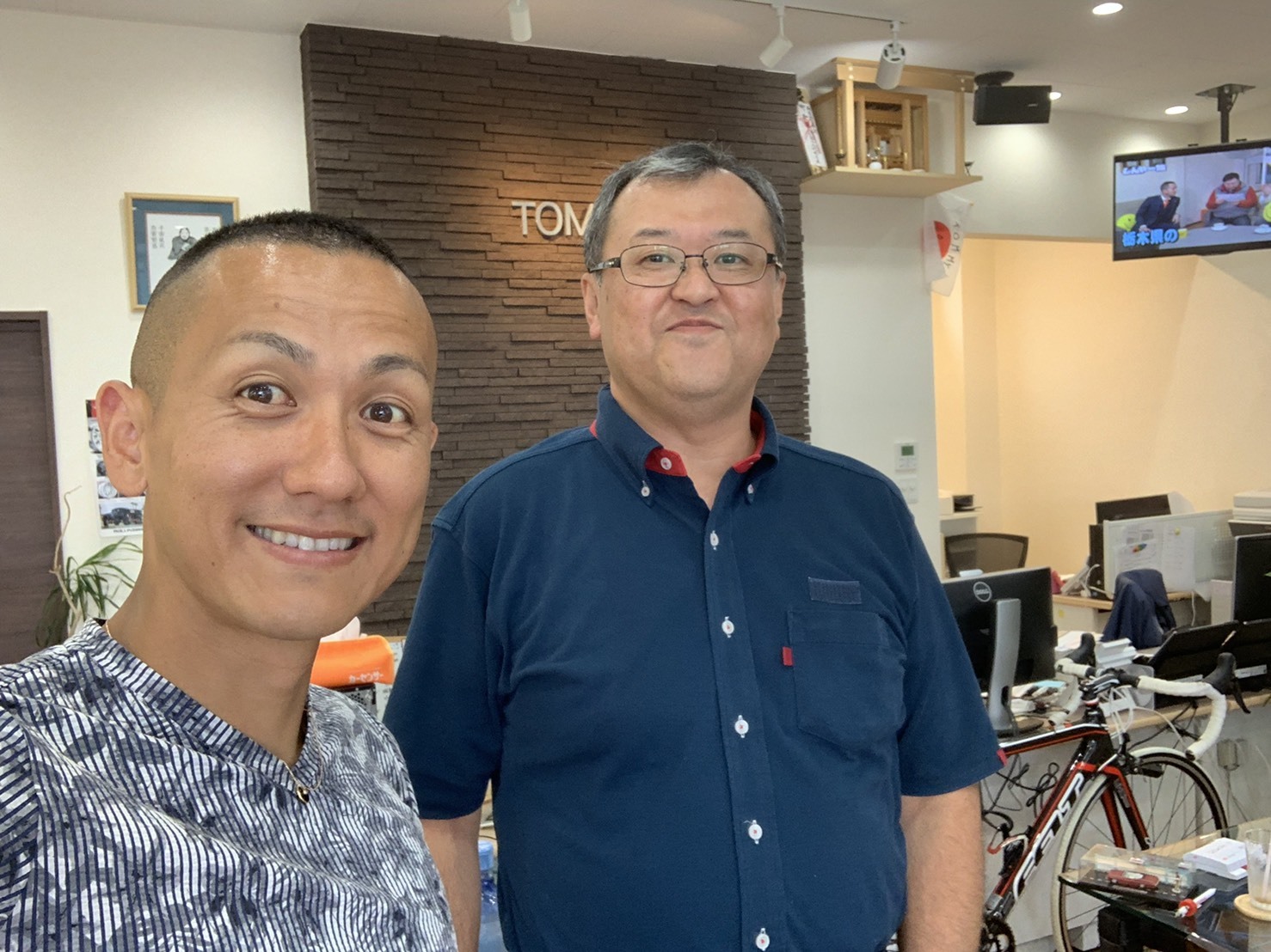 7月31日(水) 本店ブログ ♪ ヴェルファイア 2.5X 4WD入庫しました ランクル アルファード_b0127002_19291837.jpg