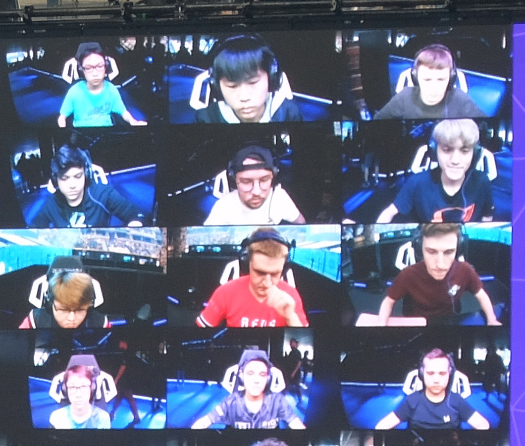 Fortnite World Cup 19観戦記 １ 巨大スクリーンとステージ ニューヨークの遊び方