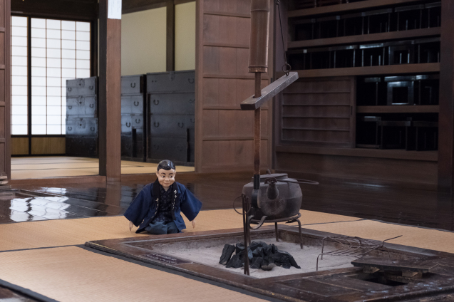 太宰治の生家「斜陽館」での出会い_e0369736_11383297.jpg