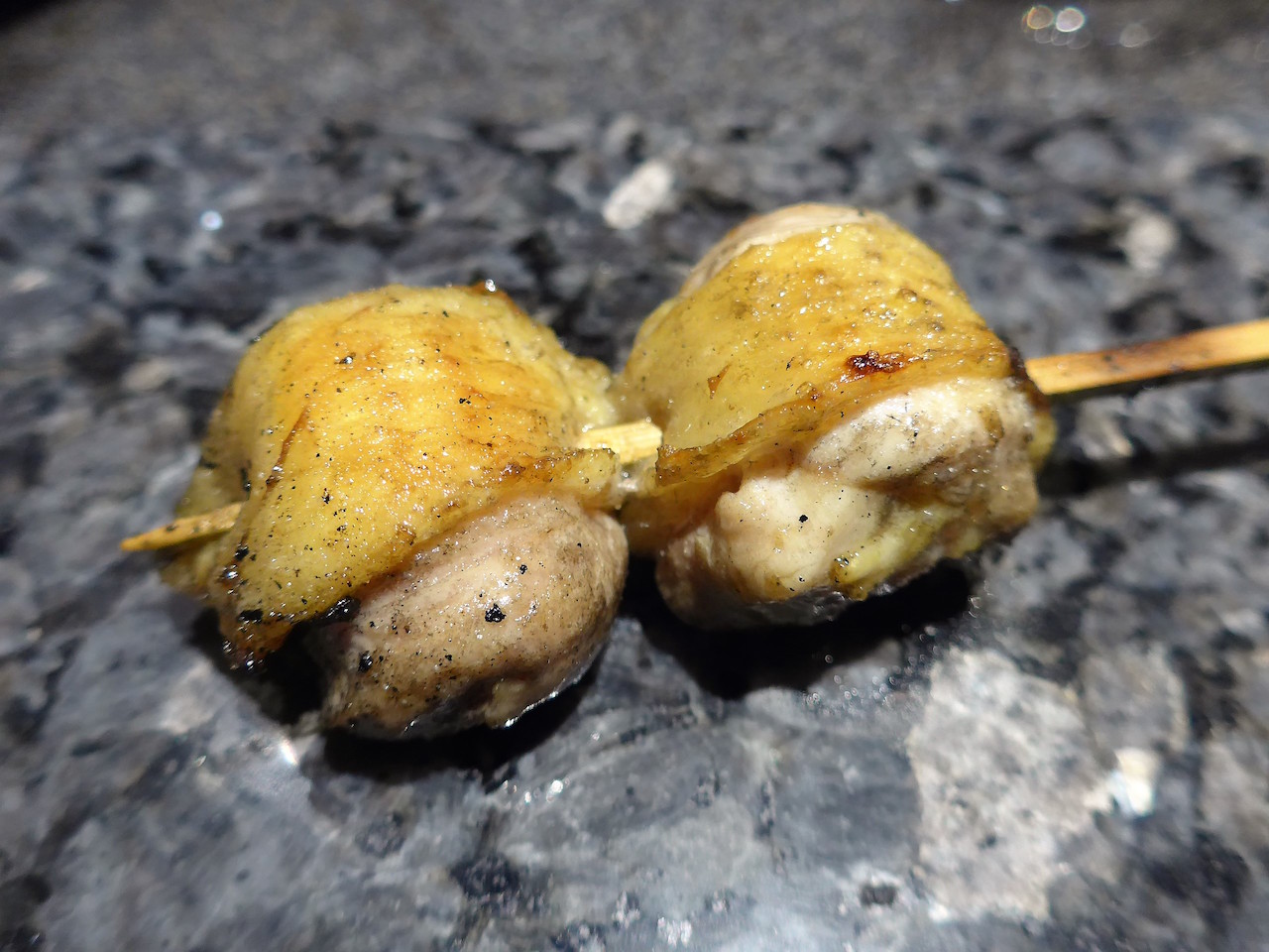 西麻布「鳥さわ22」へ行く。_f0232060_15185976.jpg