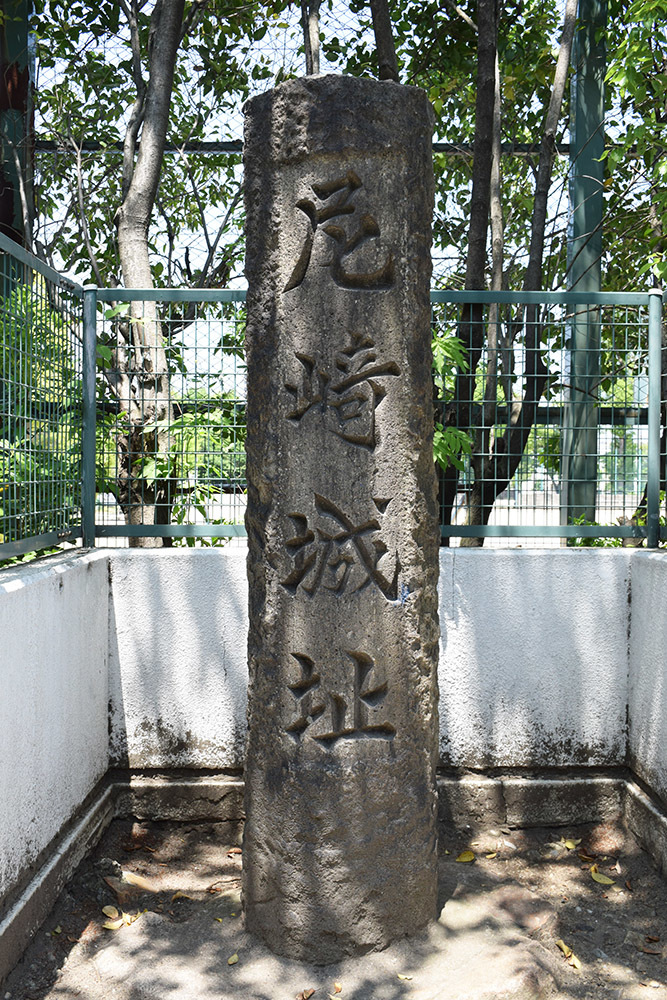 平成最後の築城、145年ぶりに甦った尼崎城天守。_e0158128_14003877.jpg