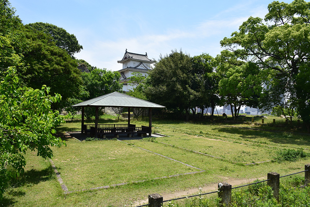 築城400周年の明石城を歩く。 その4 <稲荷郭>_e0158128_17465856.jpg