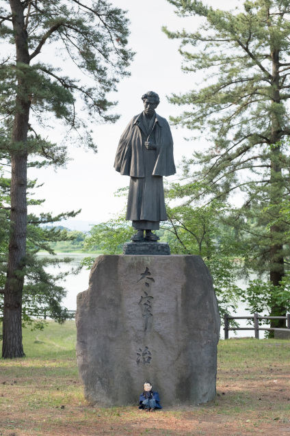 太宰治の生家「斜陽館」での出会い_e0369736_18521554.jpg