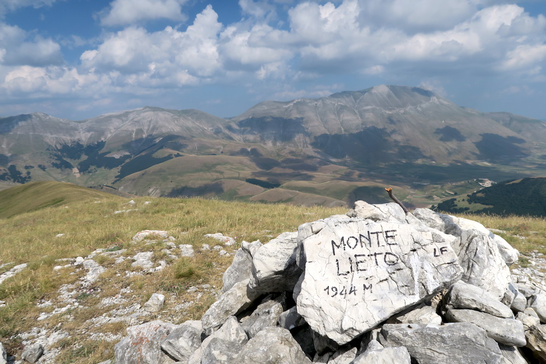 f0234936_1403696.jpg