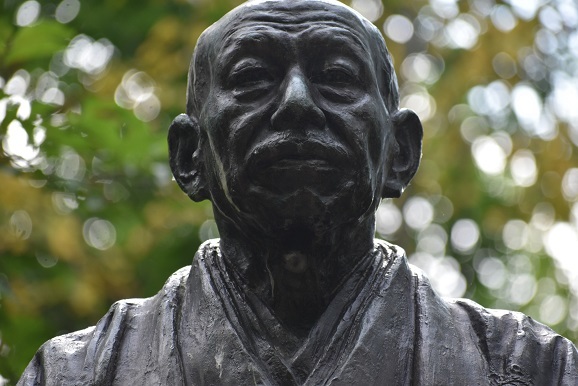 街角美術館 朝倉文夫制作「木下成太郎」札幌中島公園_f0362073_12172291.jpg