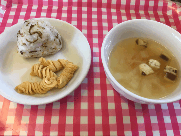8/2の給食_c0293682_17224402.gif