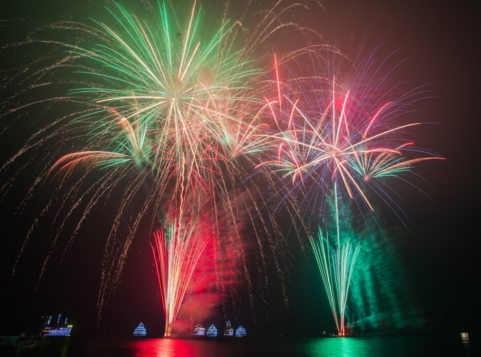 芦ノ湖夏まつりウィーク 湖水まつり花火大会 2019_b0145398_14451421.jpg
