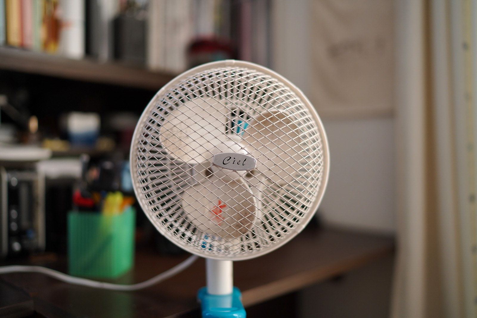 なぜDistagon T* FE 35mm F1.4 ZAなのか(8)_e0367501_21003902.jpg