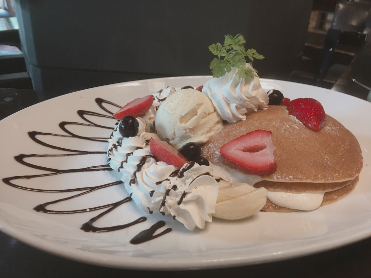 パンケーキ&#128525;_b0185375_21505607.jpg