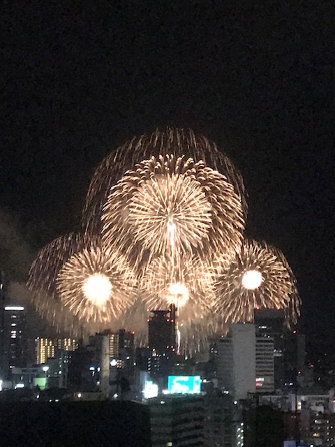 北野坂あがる。@みなと神戸花火大会_a0050302_17241398.jpg