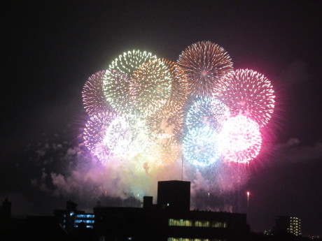 ８月３日夜　長岡花火（実写）_a0203003_11401933.jpg