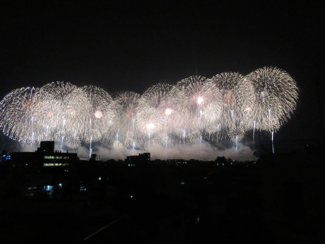 ８月３日夜　長岡花火（実写）_a0203003_11422926.jpg