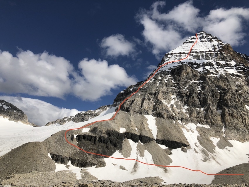 世界の名峰、Mtアシニボイン（3618 m）登頂 _d0112928_00411748.jpg