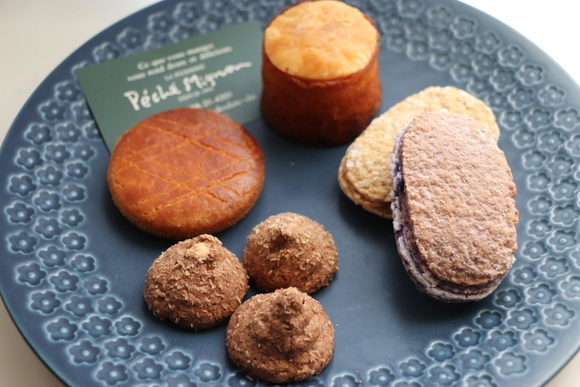 函館のフランス菓子 ペシェ ミニヨン 平日 会社を休んだら