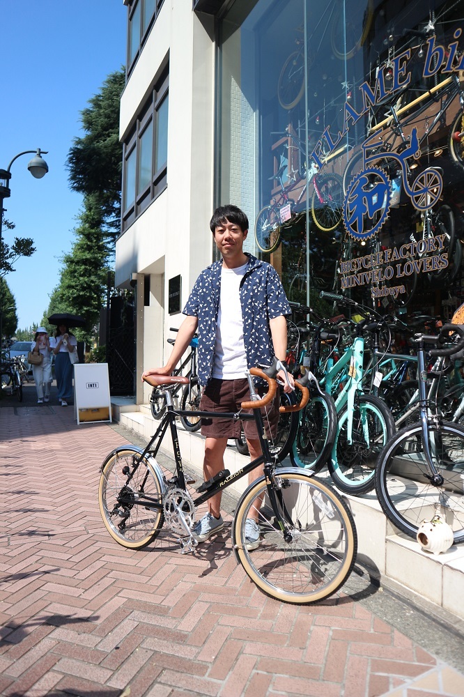 8月4日　渋谷　原宿　の自転車屋　FLAME bike前です_e0188759_18020010.jpg