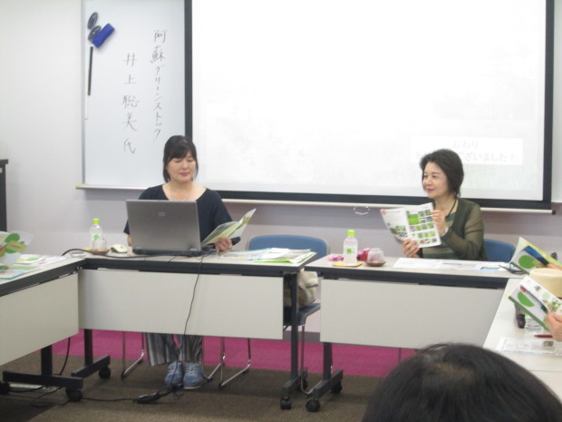お盆休みのお知らせ・・とおまけ_a0114743_11033570.jpg
