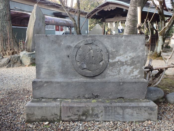 『墨東散策／三囲神社』_a0289546_02003921.jpg