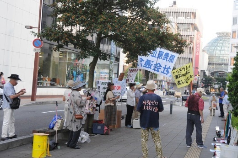 b0242956_06434277.jpeg