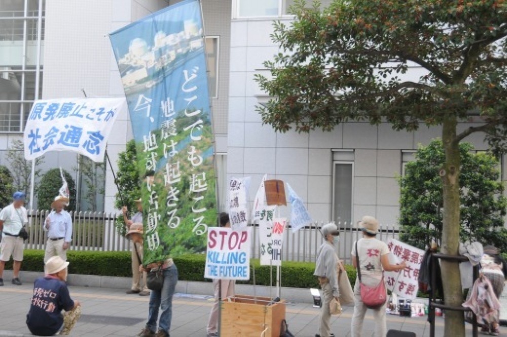 b0242956_06472680.jpeg